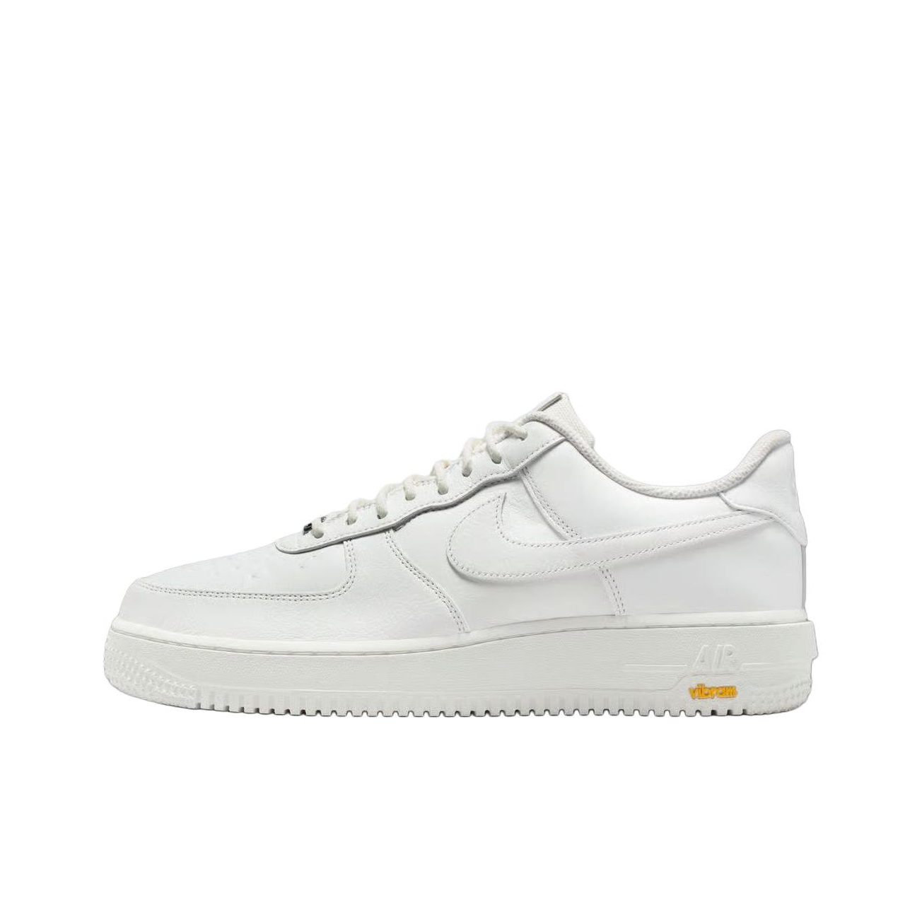 Nike Air Force 1 Nefes Alabile - Nike Shoes Air Force 1 incelemesi ve fiyatı