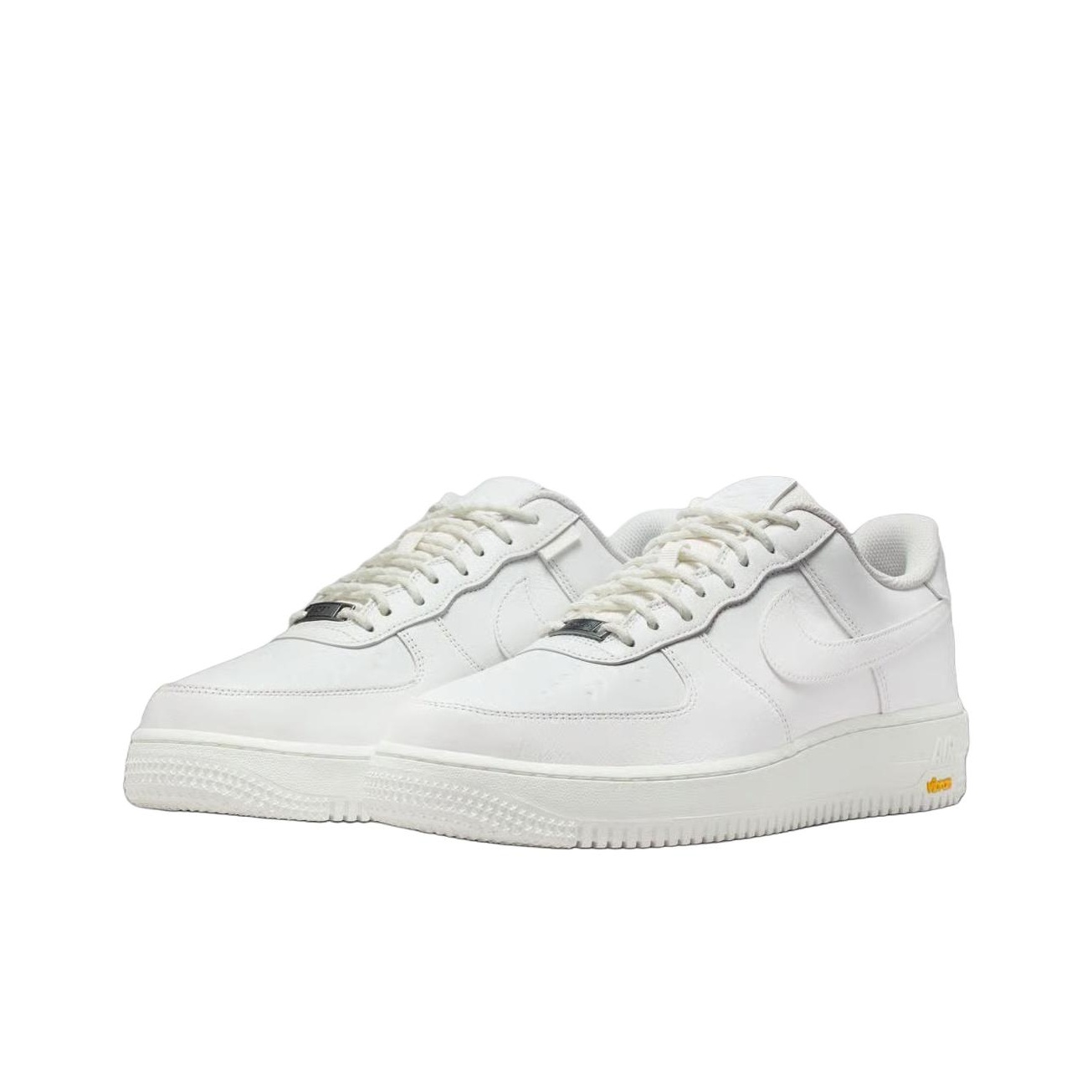 Nike Air Force 1 Nefes Alabile - Nike Shoes Air Force 1 incelemesi ve fiyatı